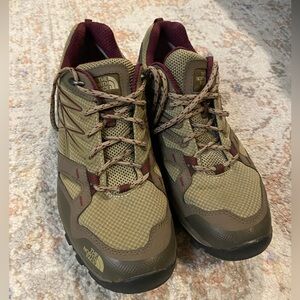 The North Face Women’s Trail Hiking Shoes Vibram Goretex